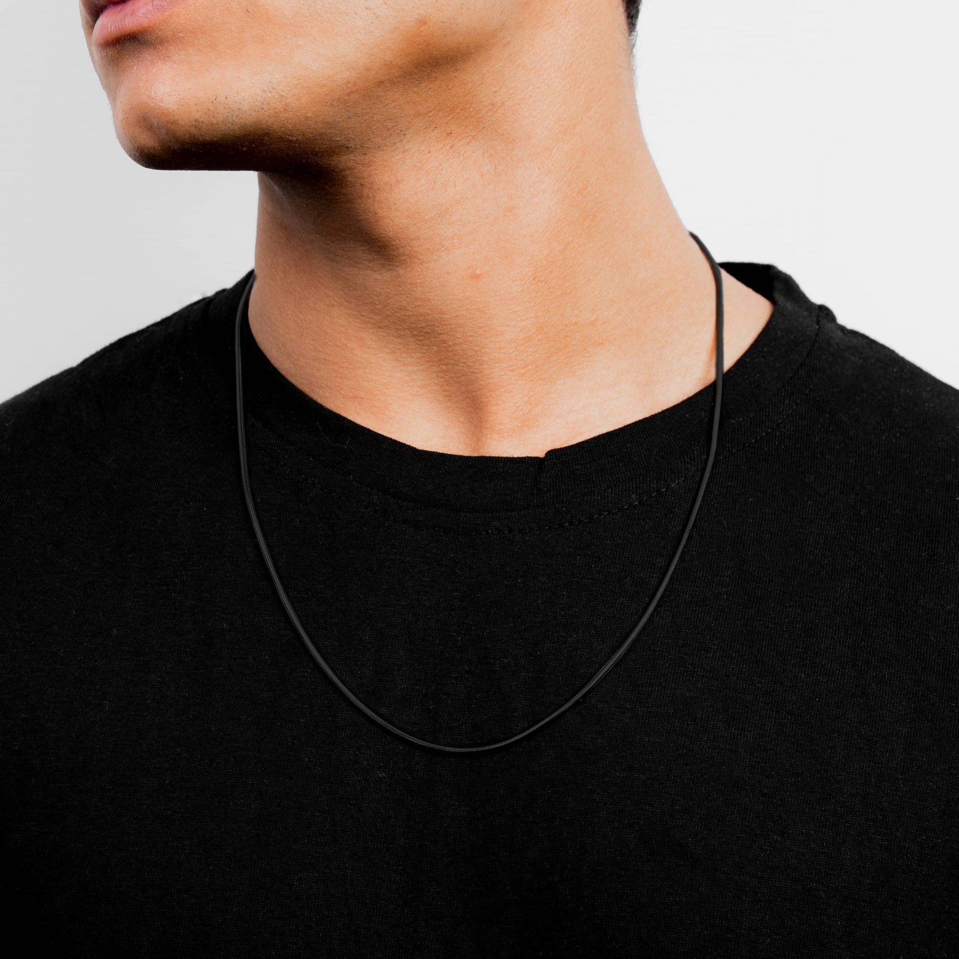 Buy Flat Snake Chain Black For Men and Women in Pakistan.