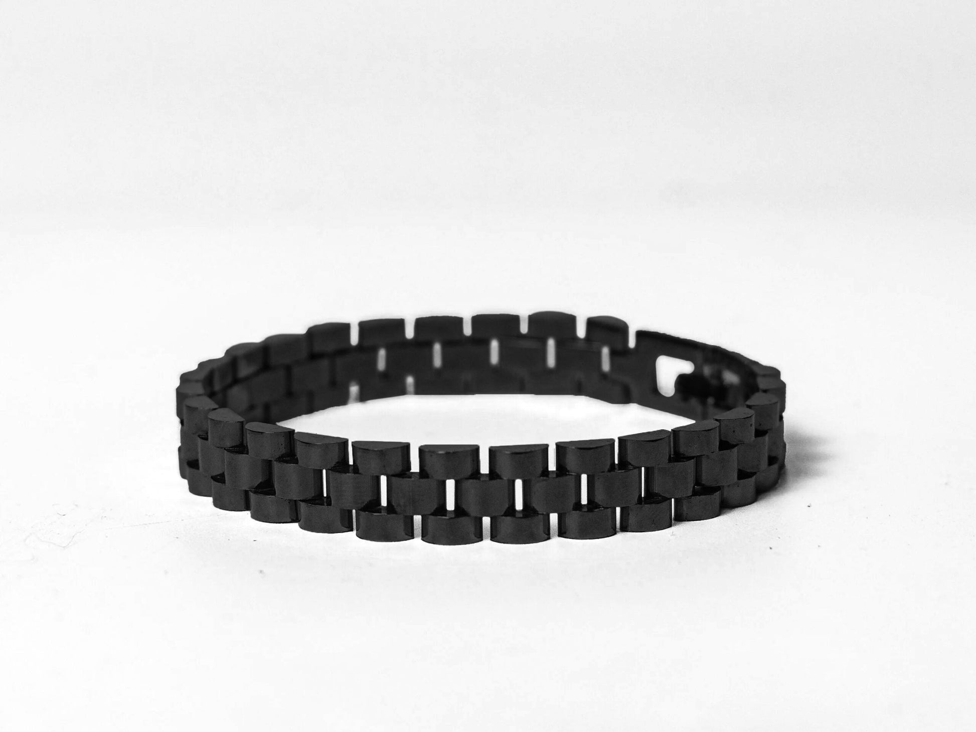 Buy Jubilee Bracelet Black For Men and Women in Pakistan.